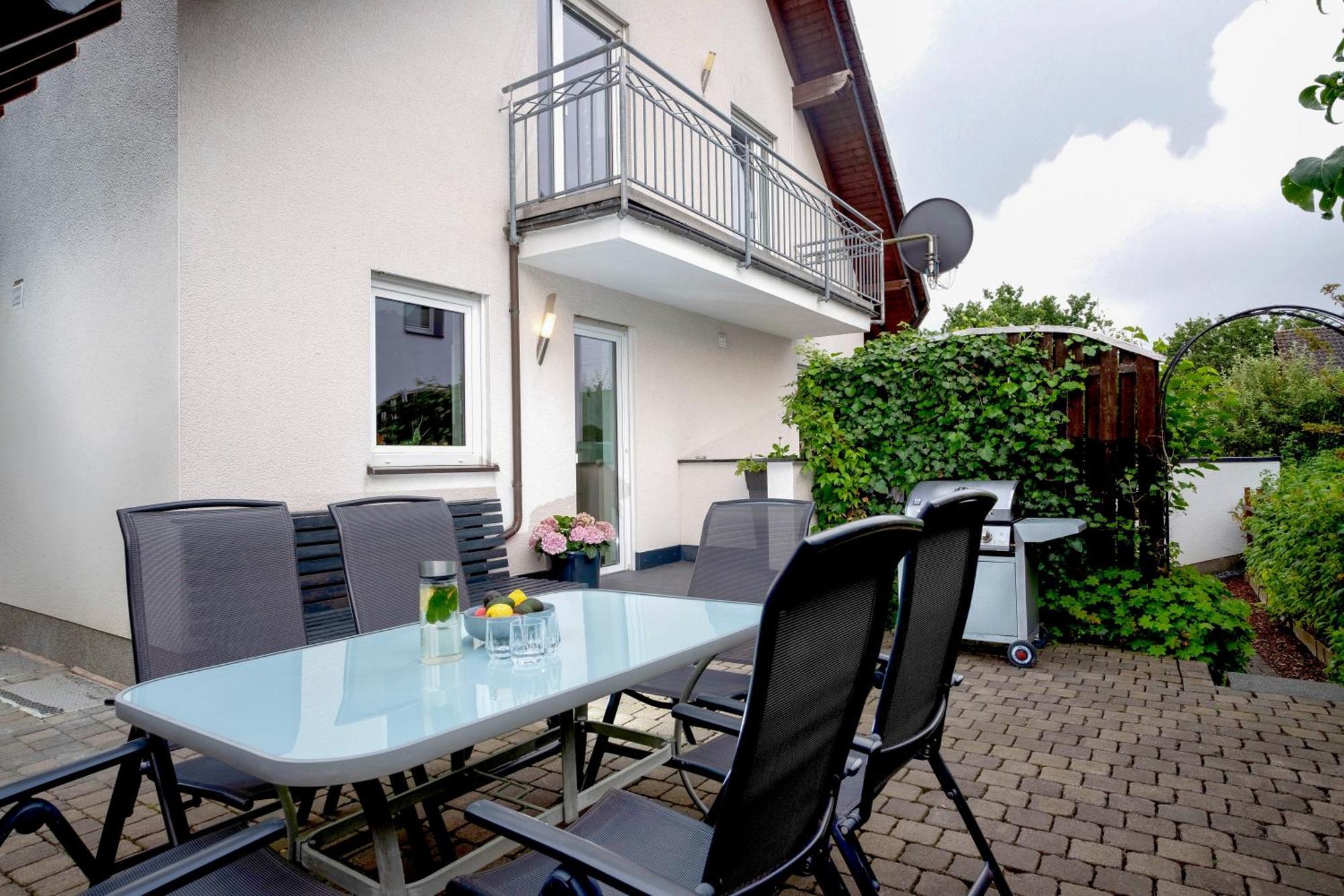 Lenhaus Mit Kamin & Garten - Ferienhaus Im Gruenen Sundern Esterno foto